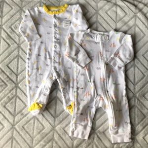 ❗️LIMITED TIME❗️Carter’s Sleep n Play / Pj’s